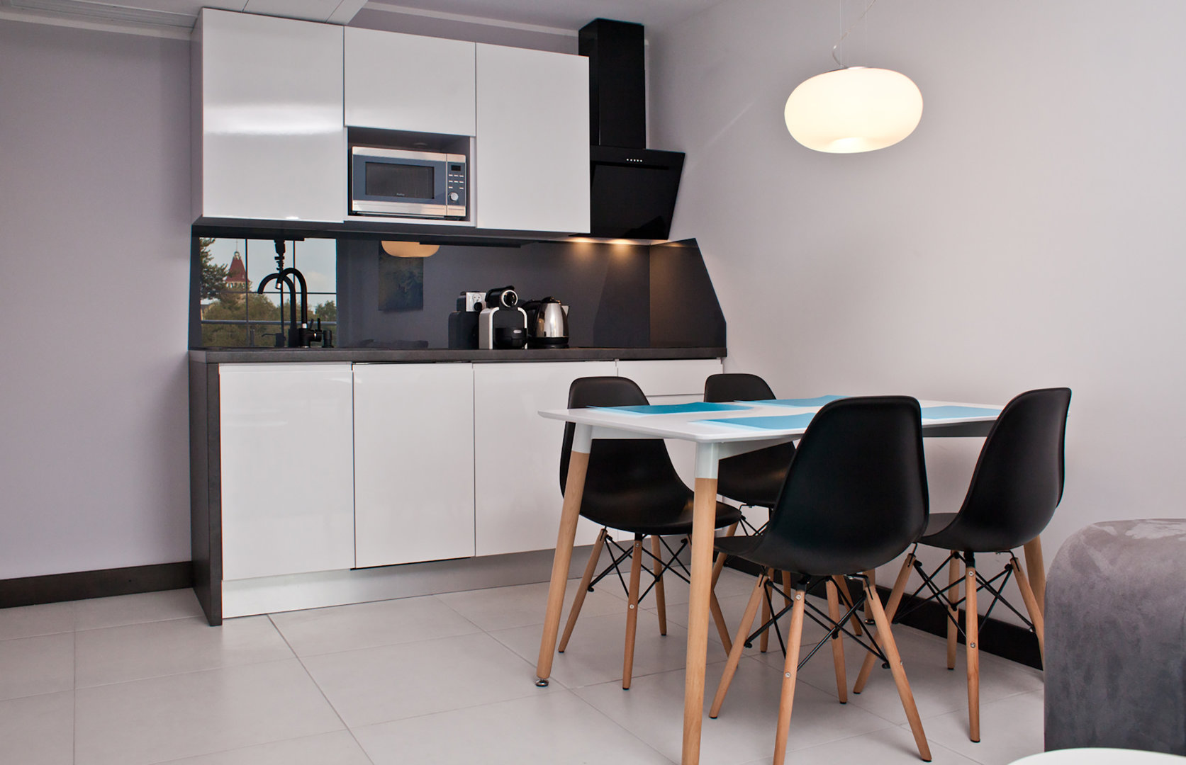 Apartament z 1 sypialnia i balkonem